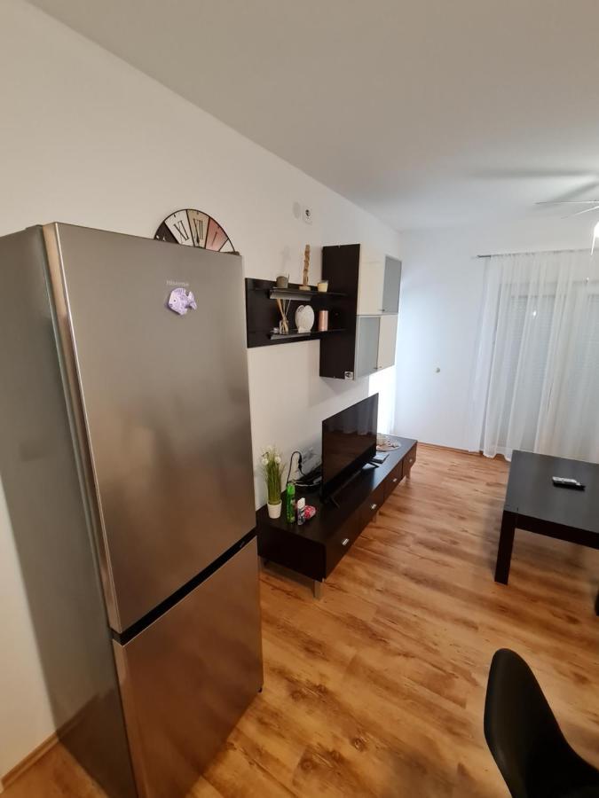 Appartement Delfin Vidalici Apartman à Kustići Extérieur photo